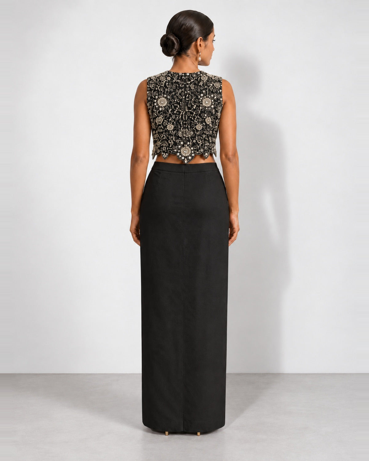 Black mirror work crop top and draped skirt set, Aina Karée – view 2