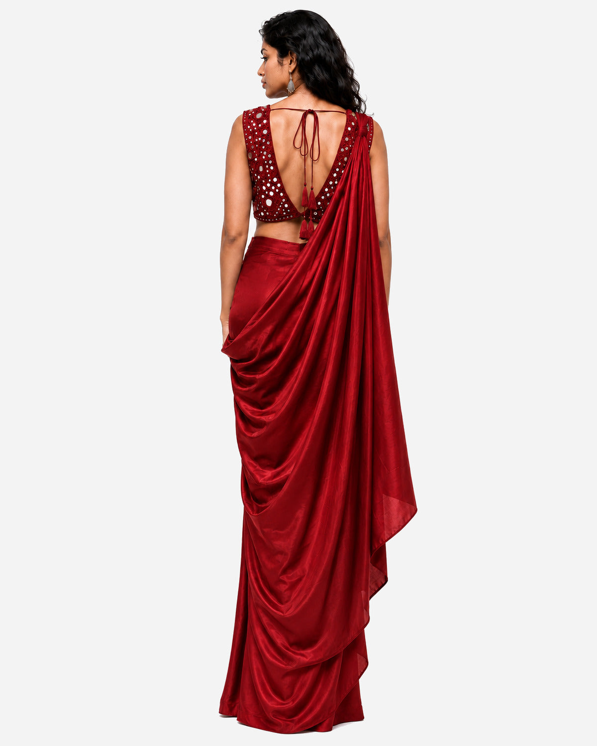 Red hand-embroidered silk skirt set with mirror work blouse, Aina Karée – view 4